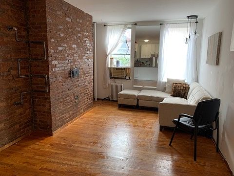 1st image of 5 Saint Marks Pl APT 12