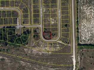 563 David Cir, Labelle, FL 33935