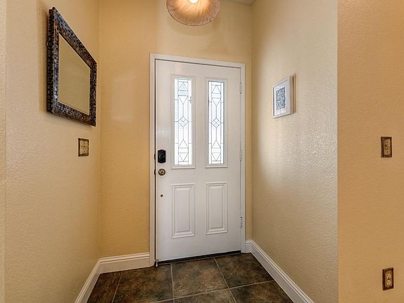 4th image of 120 Brightstone Cir
