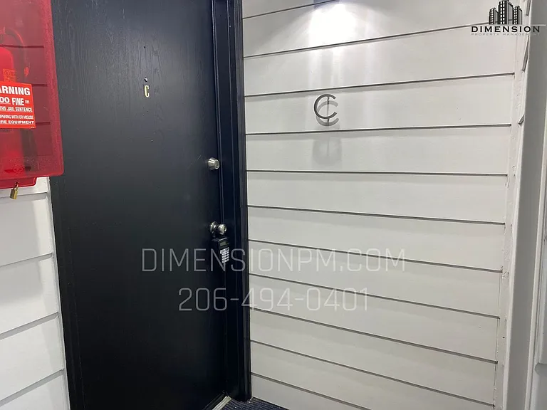 Centrally Located Apartments in Burien! — Photo 14