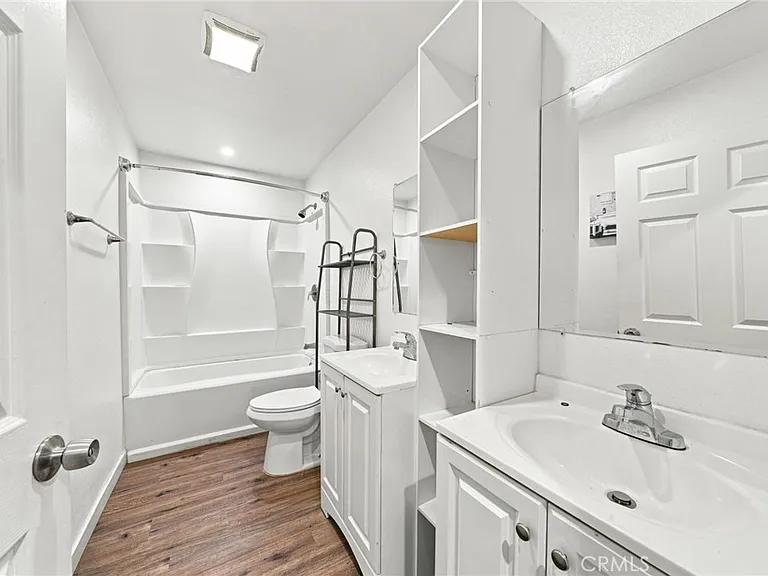 6613 Stoney Dr — Photo 12