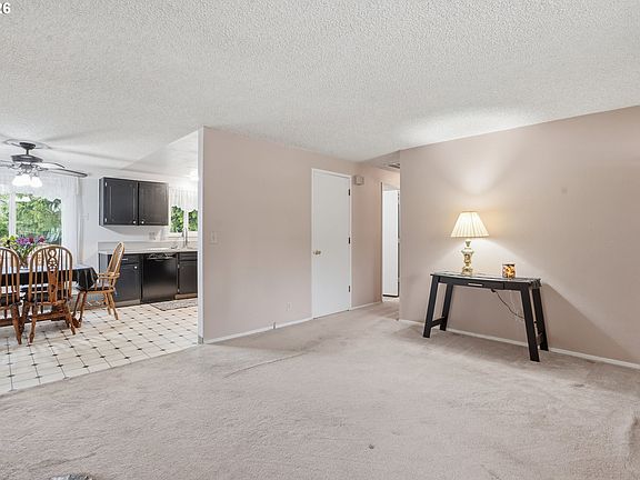 5th image of 3200 NE 151st Ave