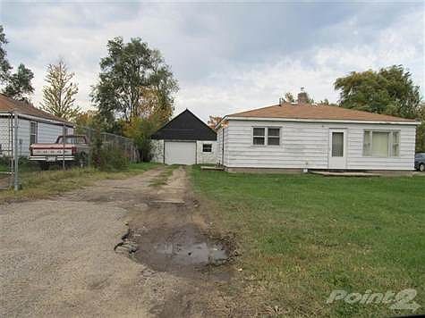 2nd image of 2439 Butler Rd