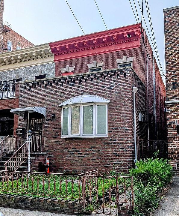1st image of 158 96th St