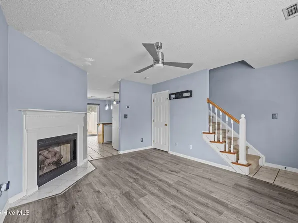 1107 Grovemont Drive #D9, Greenville, NC 27834