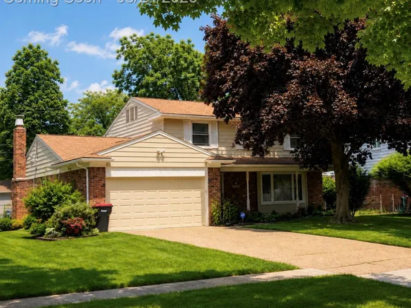 21430 Winchester St, Southfield, MI 48076