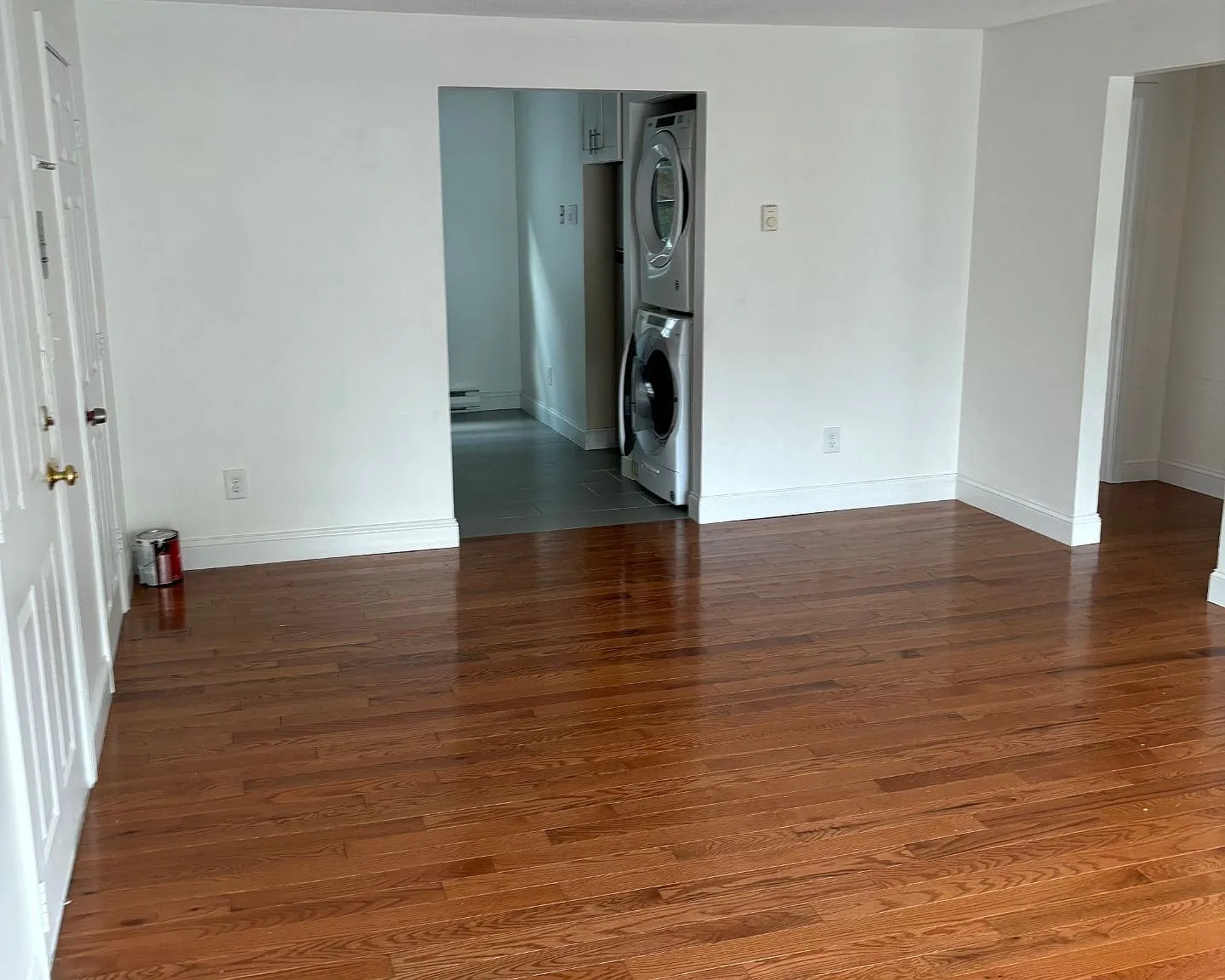 2 bed, 1000 sqft, $2,500 — Photo 1