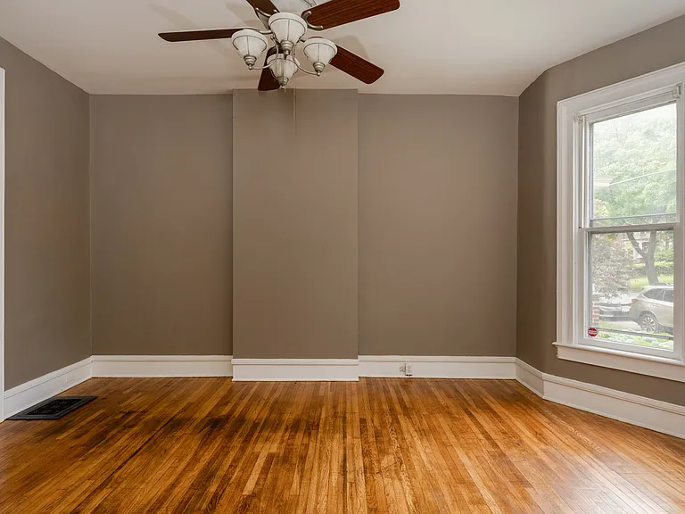 355 W Clinton St #1 — Photo 11