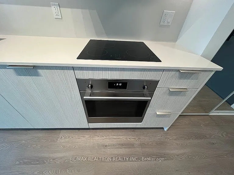 308 Jarvis St #1202 — Photo 10