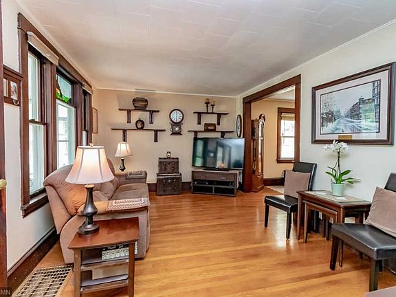 3rd image of 1273 Blair Ave
