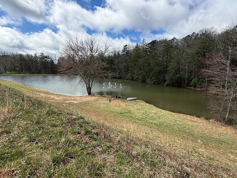 526 Red Bush School Rd — Photo 34