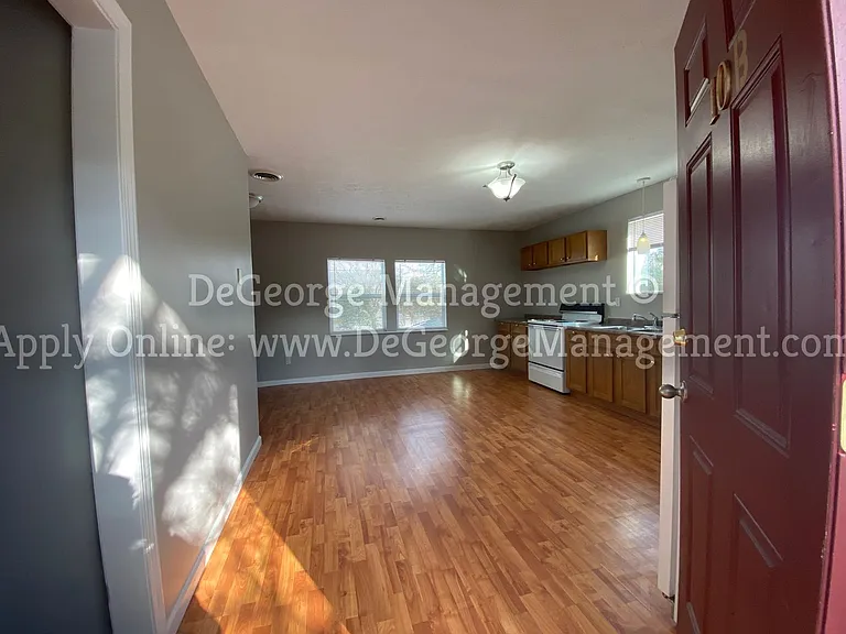 Burdick Estates Apartments — Photo 4