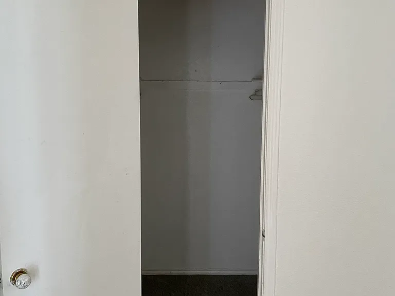 718 Lariat Ln #D — Photo 7