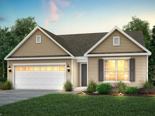 25 Brewster Dr, Tallmadge, OH 44278