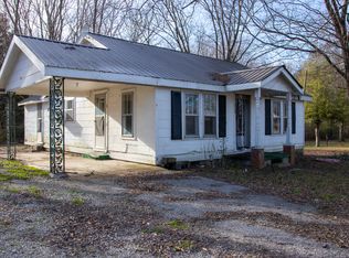 1218 S Lexington St, Trenton, TN 38382