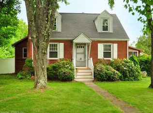 63 New Bolton Rd, Manchester, CT 06040