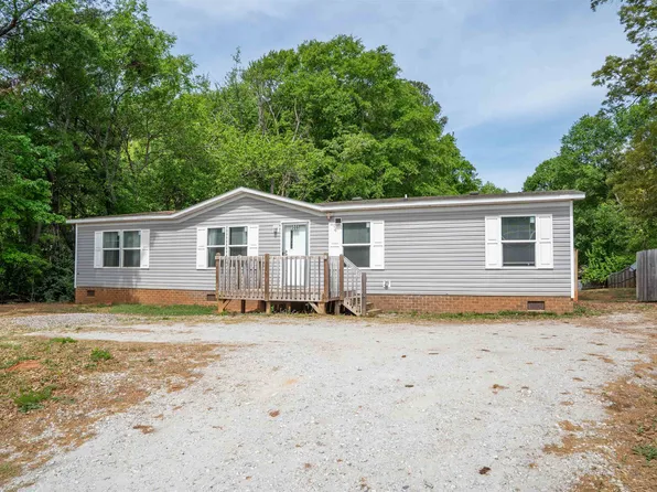 506 W Manning St, Chesnee, SC 29323