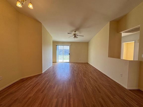 5th image of 7506 Cross Glade St