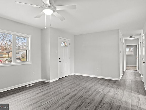 4th image of 211 Hargrove Ave