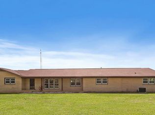 351 Hayborn Rd, Webb, AL 36376