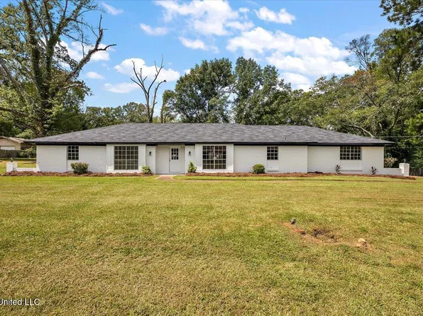 19 Nelson Cir, Jackson, MS 39212