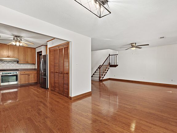 5th image of 2385 Harrell Rd