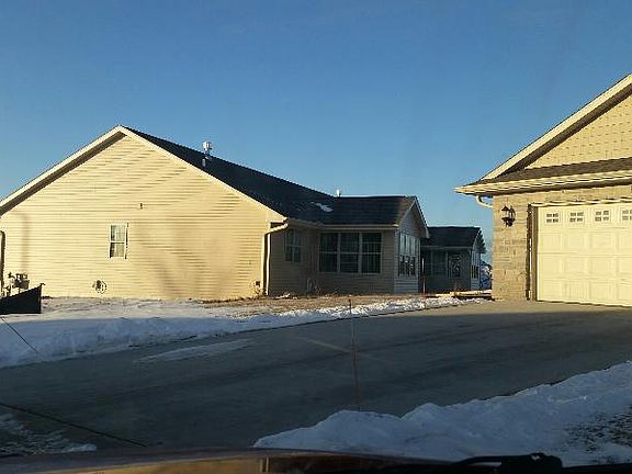 3rd image of 3711 Misty Meadow Ln #1