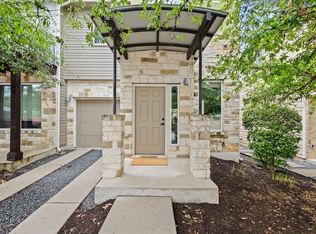 909 Mountaineer Ln, Austin, TX 78757