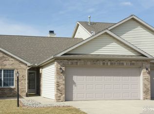 1612 Windward Point, Champaign, IL 61821