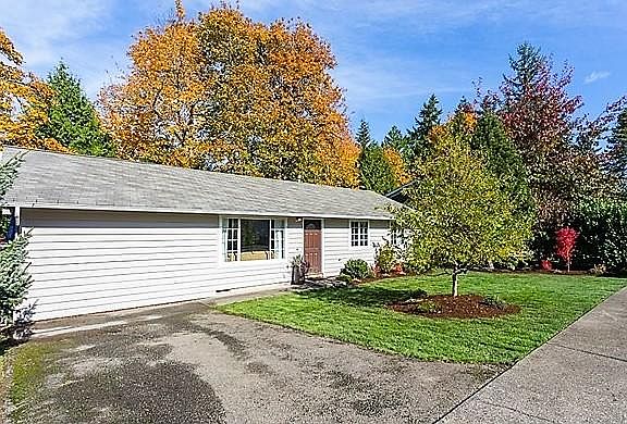 3rd image of 17004 NE 107th St #A