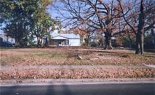 1st image of 231 E Parkwood Dr