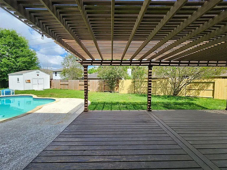 24422 Travis House Ln — Photo 22