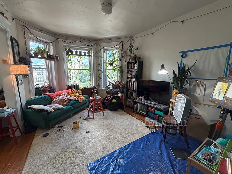 1330 Commonwealth Ave #12A — Photo 4