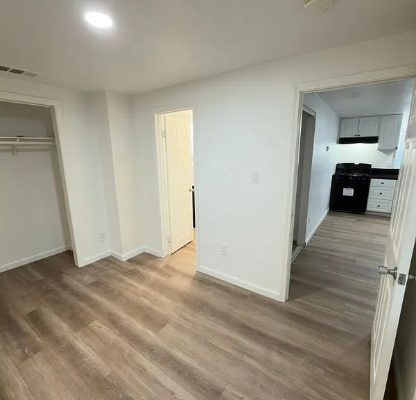 620 Forest Shade Rd #1 — Photo 8