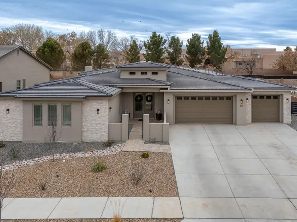 212 Lavender Pl NE, Albuquerque, NM 87113