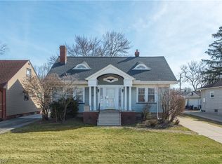 4053 W 223rd St, Fairview Park, OH