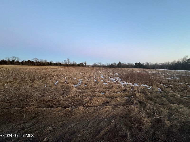 5th image of L13.100 Lake Road