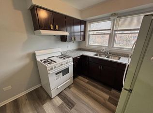 1369 River Dr APT 5, Calumet City, IL 60409