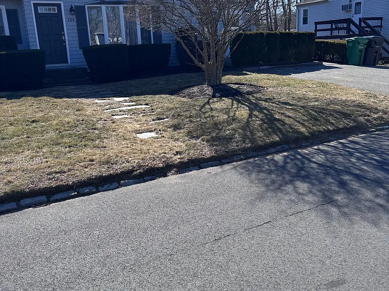 124 Lockhaven Rd — Photo 2