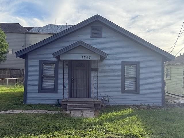 1st image of 5347 Petty St