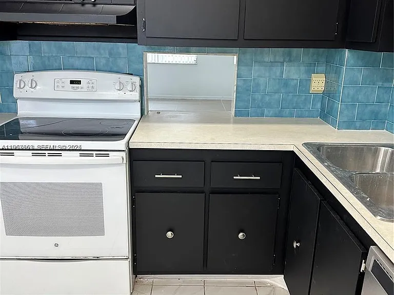 200 Ashbury Rd #209 — Photo 5