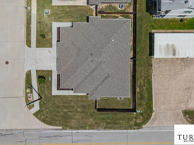 1324-1328 White Sand Dr — Photo 21