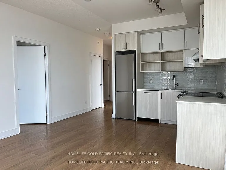 128 Fairview Mall Dr #1102 — Photo 19