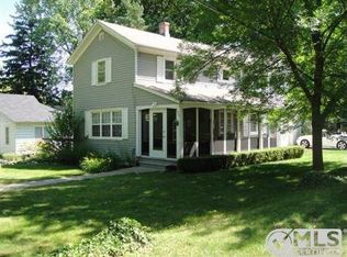 405 Grand St, Saugatuck, MI 49453