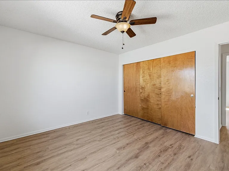 6851 Quail Spring Ave — Photo 21