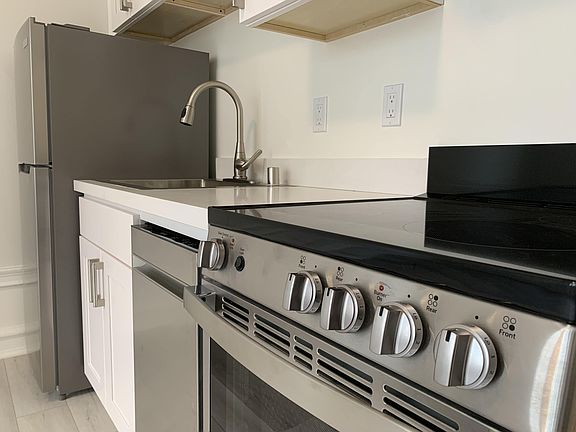 3rd image of 48-50 Golden Gate Ave #308