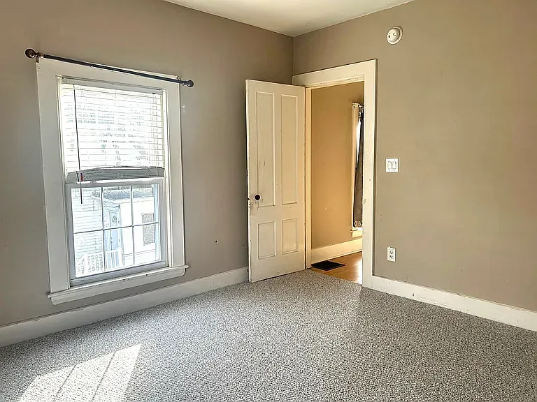 65 Haskell St #2 — Photo 15