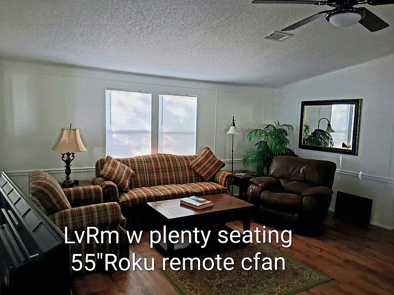 701 Harper Pl — Photo 4