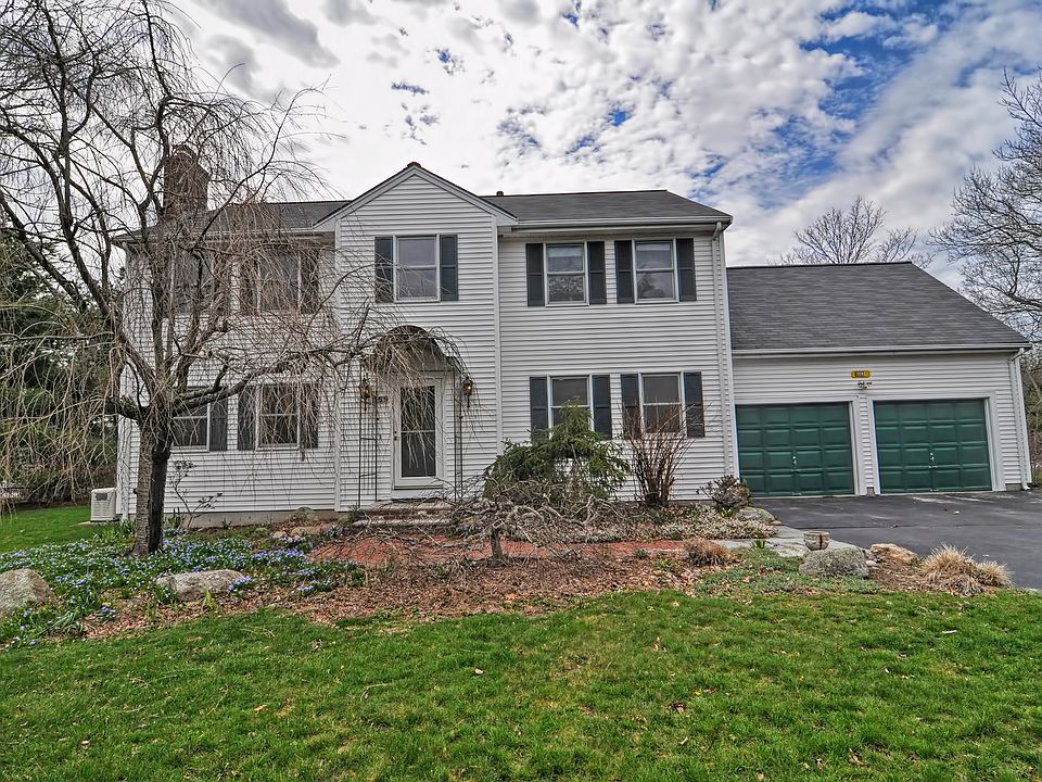 1st image of 559 Massapoag Ave