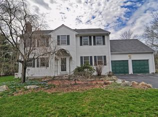 559 Massapoag Ave, Sharon, MA 02067